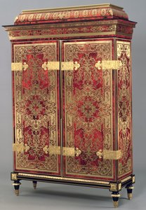 Louis XIV Armoire, 1710 körül (vörös teknősbékahéj sárgaréz berakással)
