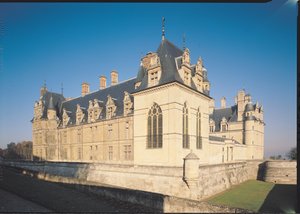Főhomlokzat és déli homlokzat alkotó: French School