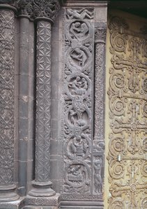 Dombormű a nyugati homlokzatról, amely a hónap munkáit ábrázolja, 1122-40 alkotó: French School