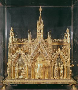 Szent Taurin ereklyetartója (aranyozott réz, zománc és ezüst) alkotó: French School