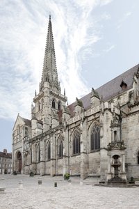 Kilátás a Saint Lazare d