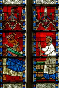 A w15 ablak egy jelenetet ábrázol Szent Miklós legendájából: 3 fiú csodája: egy hentes megöl három fiút alkotó: French School