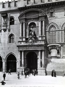 Kilátás a portálra alkotó: Galeazzo and Tibaldi Alessi
