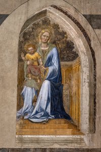 A belső tér: "Tronózó Madonna gyermekkel és angyalokkal", Gentile da Fabriano alkotó: Gentile da Fabriano