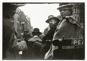 George Breitner és Marius Bauer egy hintón Londonban alkotó: George Hendrik Breitner
