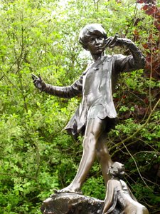 Pán Péter, 1912 (bronz)