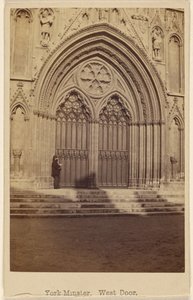 Yorki székesegyház, nyugati kapu alkotó: George Washington Wilson