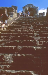 Kambocha: Ankor Watban található khmer templomromok (fotó) alkotó: Gerd Michael Müller