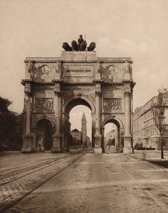 Munchen / München: Siegestor (fekete-fehér fénykép) alkotó: German Photographer