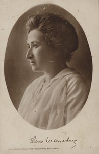 Rosa Luxemburg (fekete-fehér fotó) alkotó: German Photographer