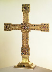 A Szent Római Birodalom császári keresztje tölgyből, aranylemezekkel borítva, gyöngyökkel és drágakövekkel díszítve, nyugatnémet, 1024-25 (tölgy, arany, drágakövek és gyöngyök)