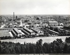 Panorámás kilátás Bolognára néhány gyárral. alkotó: Giacomo Brogi