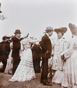Elegáns emberek a galopp futott, Cascine Park, Firenze