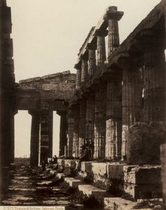 Neptunusz templomának romjai, Paestumban alkotó: Giorgio Sommer