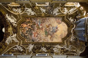 A római Santa Maria della Vittoria templom boltozata, Szűz Mária eretnekség felett aratott győzelmét, a lázadó angyalok bukását ábrázoló freskó, Giovanni Domenico Cerrini (1609-1681) 1675-ben, 17. századi építés, olasz re alkotó: Giovanni Domenico Cerrini