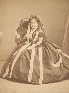 [La Comtesse ventilátorral ülve], 1860-as évek. alkotó: Giovanni Morotti