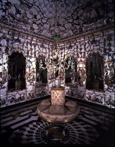 A Chino-szalon (kínai szoba) teljesen porcelánból készült sarka, 1769 (porcelán) (részleteket lásd 93238-9)