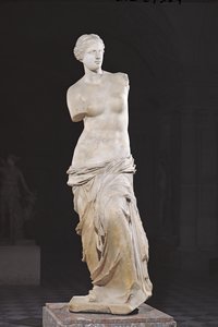 Aphrodité, a "Venus de Milo", hellenisztikus időszak, ie 130-100 körül (márvány)