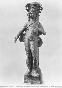 Attis oszlopnak dőlve, hellenisztikus időszak (bronz)
