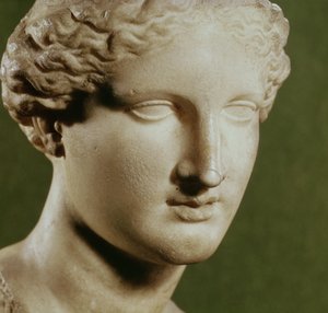Artemis feje (márvány)