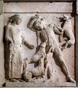 Magna graecia: metóp Artemisszel és Actaeonnal, kődombormű, Kr.e. 5. század