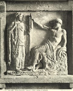 Zeusz és Héra, metóp a szicíliai Selinunte-i E-templomból (márvány) (f/w fotó) alkotó: Greek