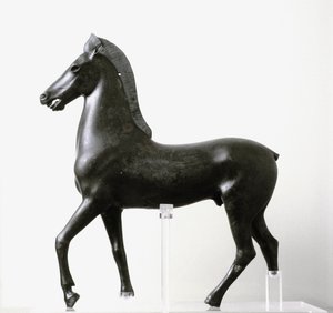 Bronz lószobor, Kr. e. 2.-1. század vége (bronz) alkotó: Greek Roman School