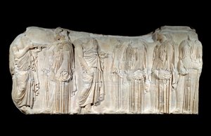 Görög művészet: a Parthenon fríz töredéke: Nagy Panatheneusok ünnepének körmenete: felhatalmazók és ergasztinok. Klasszikus időszak. Párizs, Louvre Múzeum alkotó: Greek School