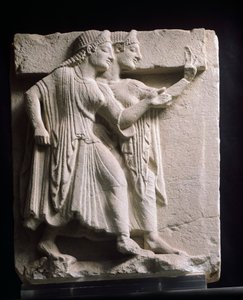 Táncosokat ábrázoló metóp, ősi tezaurusz domborműve, Campania, Olaszország Kr.e. 5. század (homokkő) alkotó: Greek School