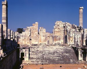 Apollón templomának nagy lépcsője, ie 336 körül alkotó: Greek School