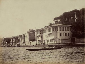 Épületek a Tarabya-öböl mentén, a Márvány-tengeren, Törökország