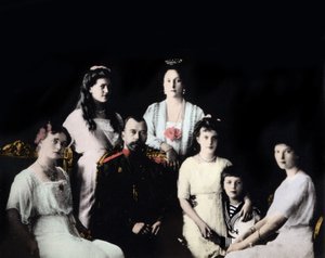 Az orosz császári család portréja. Fényképezés 1910-1915 körül.