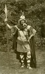 Arthur királyt ábrázolja a brit törzsfőnök jelmezében, Kr.u. 6. században, 1924 alkotó: Herbert Norris