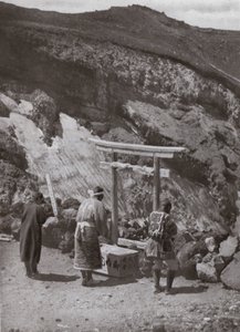 Szentély a kráter szélén (f/w fotó) alkotó: Herbert Ponting