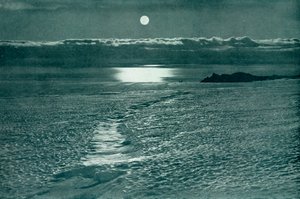 A Barne-gleccser: Egy hasadék vékony hóhíddal, c19101913, 1913. alkotó: Herbert Ponting