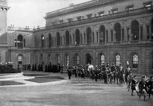 Viktória királynő temetési menete a Wight-szigeti Osborne House-ból, 1901. február 1-én.