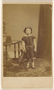 D.A. Totter [kislány, áll] alkotó: I. Clarke
