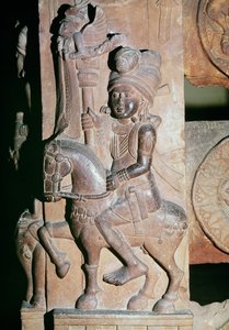 Egy lovas, részlet egy buddhista sztúpa kapujából, Bharhutból, Madhya Pradeshből, a késő mauriánus időszakból, a Sunga-dinasztia (Kr. e. 180-72)