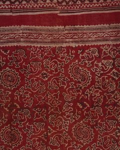 Tömbnyomott textil exportkereskedelemhez liba, lótuszbimbó és rozetta mintával, indiai, 1500 körül (pamut) (részlet) alkotó: Indian School