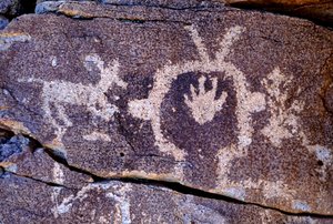 Anasazi Petroglyph (sziklarajz) faragványok Új-Mexikóban.