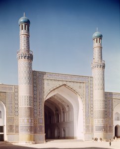 Az 1200-ban alapított, 1498-ban újjáépített Masjid-i Jami vagy pénteki mecset alkotó: Islamic School