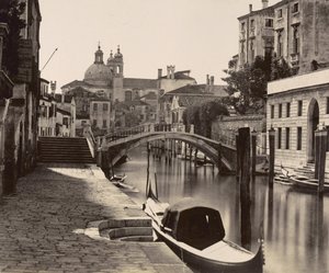 A velencei Rio Ognissanti hídja, 1875 körül alkotó: Italian Photographer
