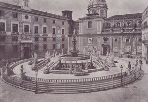 Olaszország: Palermo, Piazza Pretoria (f/w fotó) alkotó: Italian Photographer