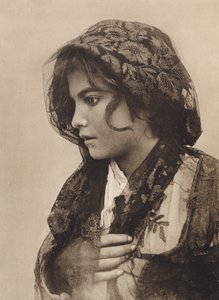 Sicilia / Szicília: szicíliai viselet (fekete-fehér fotó) alkotó: Italian Photographer