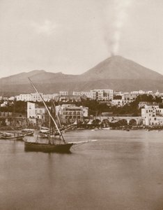 Torre Del Greco, panoráma és a Vezúv (fekete-fehér fotó) alkotó: Italian Photographer