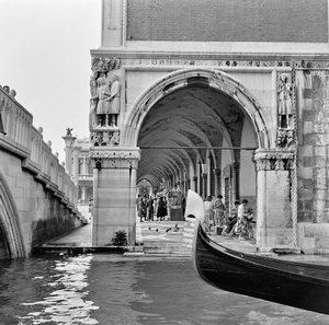 Velencei jelenet, 1960 körül (f/w fotó) alkotó: Italian Photographer