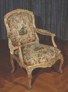 Armchar à la Reine (aranyozott fa és kárpit)