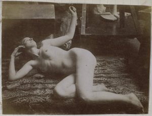 Egy tigrisbőrön fekvő női meztelen modell tanulmányozása Jacques de Lalaing stúdiójában alkotó: Jacques Lalaing (attributed to)