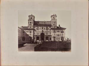 Villa Medici; a kertre néző homlokzat, ma Académie de France alkotó: James Anderson