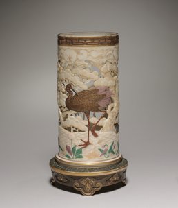 Váza, gyártó Worcester Porcelain Factory, 1873 alkotó: James Hadley